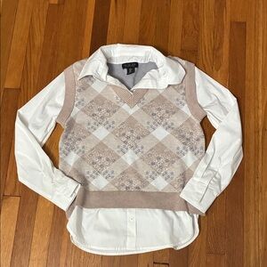 Rachel Zoe Argyle Sweater Vest with White Shirt size small